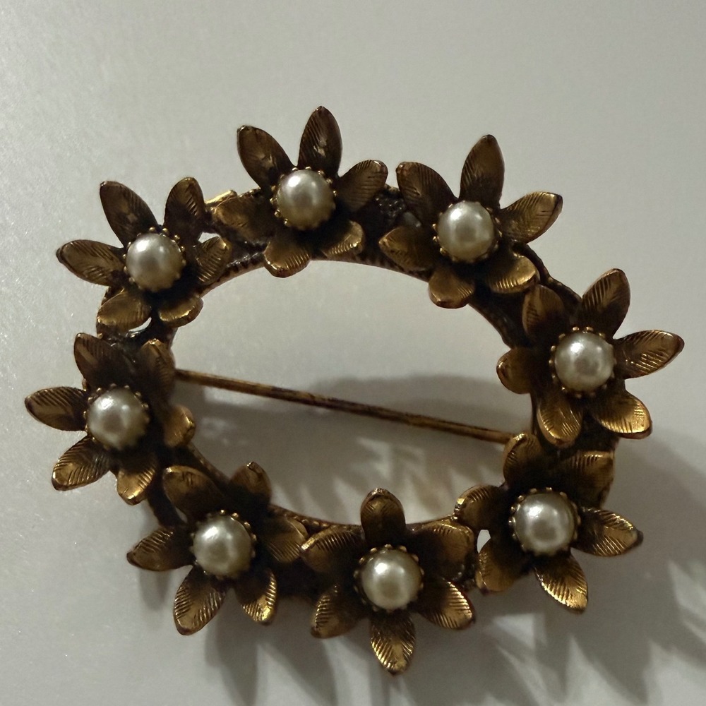 Vintage Floral and Faux Pearl Copper Toned Oval Brooch